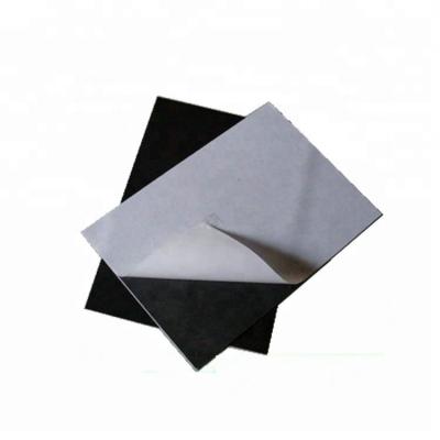 Feuille en caoutchouc à revers adhésif à simple face, autocollants en caoutchouc faits sur commande de Protecitve