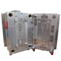 Herramientas que moldean de la inyección plástica de la precisión para el conector de la pieza de automóvil
