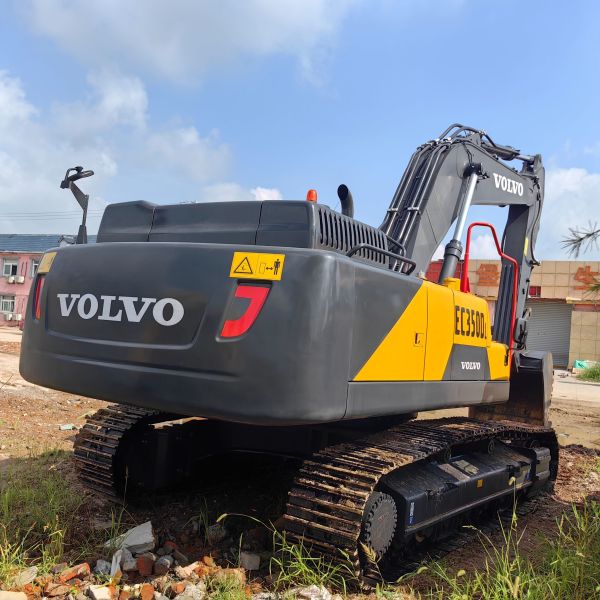 Used Original Excavator Volvo EC350DL Reliable Durable High Performance Powerful Efficient Construction Mining Quarrying Heavy