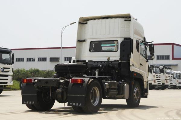 SinotruK ace W5B 4*2 6*4 traction truck diesel version special truck traction head