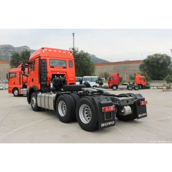 Used HOWO TX7 4*2 6*4 430HP CHG LNG Truck Head with Air Suspension Driver's Seat