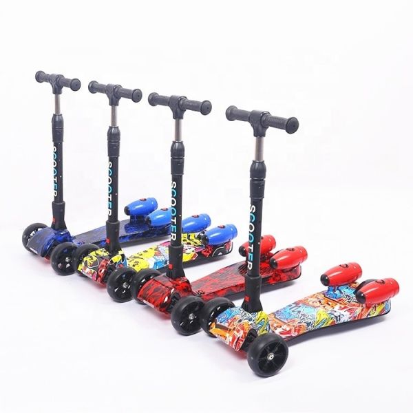Foldable Type Outdoor Child Toys Best Sale 3 Wheels Kick Scooters Foot Scooters Kids Toys