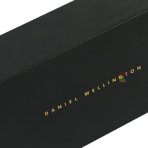 Luxury Matte Black Rigid Paper Cardboard Packaging Lid And Base Gift Boxes Custom Foil Logo