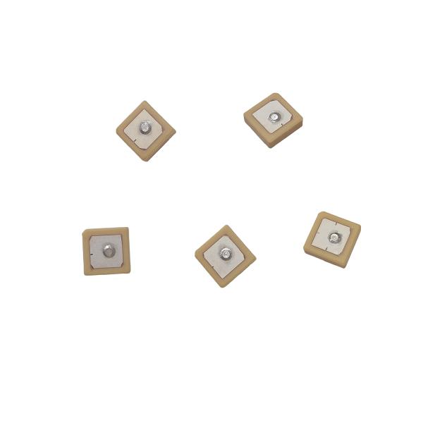 Small Mini GPS/GNSS Active Ceramic Embedded Antenna U.FL Connector 1560-1610MHz Frequency Range 28dBi