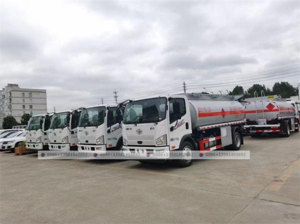 Factory Price 4wd Truck 6ton Oil tank Truck off Road 4x4 Fuel Tanker Truck