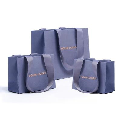 Custom Order Accepted Luxury Paper Bags with Ribbon Handle and Your Logo on Cardboard