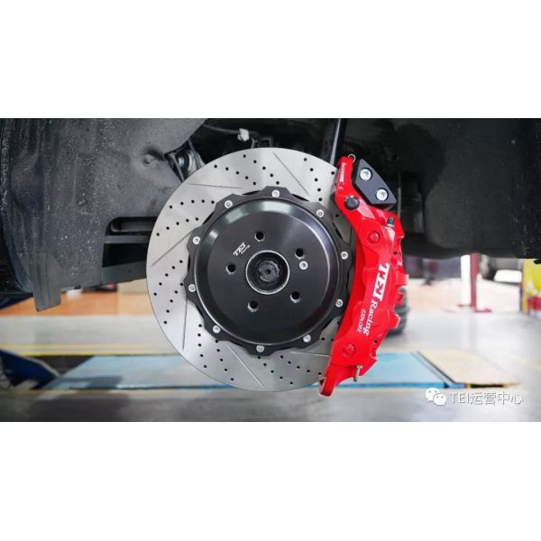 TEI участвуя в гонке S4- исследуют задний большой тип поршеня набора 4 тормоза для стояночного тормоза Benz E300 Мерседес электрического