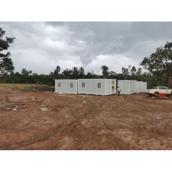 Portable Prefabricated Modular Units Container Buildings Solutions For Emergency Shelters
