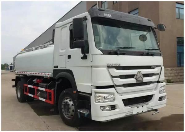 Euro II Emission Municipal Work Truck Sinotruk HOWO Water Container Truck