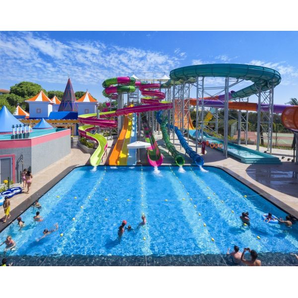 Glassfiber 304 Steel Spiral Water Slide Amusement Park Loop Water Slide