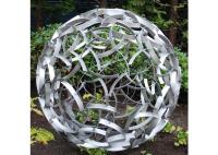 Sculpture extérieure moderne en boule de jardin d'acier inoxydable de sphère en métal