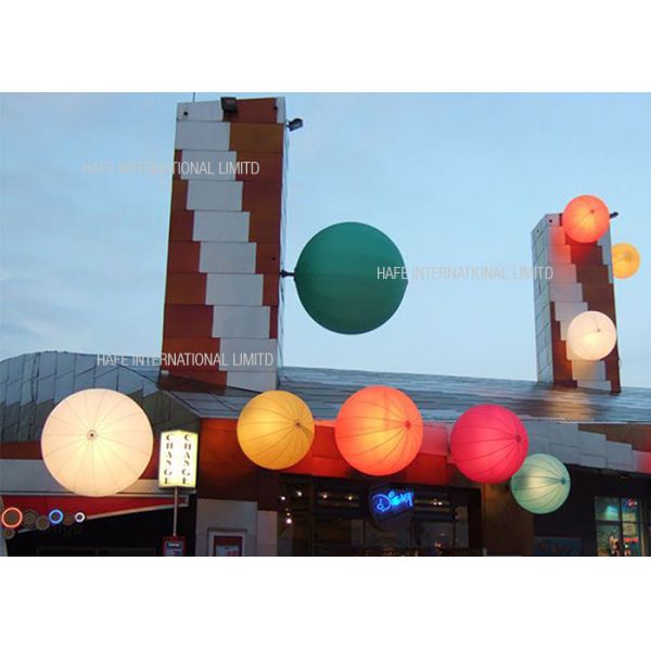 膨脹可能な照明装飾を広告して、LED RGBの膨脹可能なプールは気球水浮遊をつけます