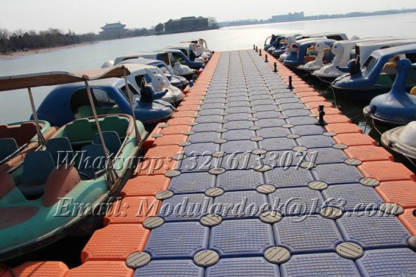 Floating boat docks manufacturer