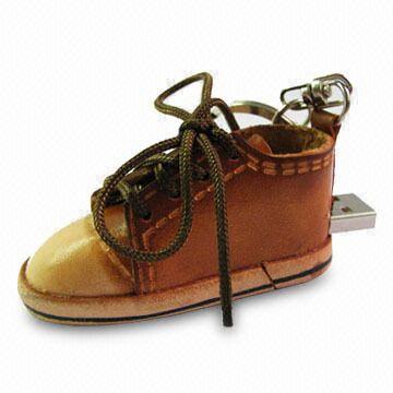 Memoria USB AT-164 de la historieta
