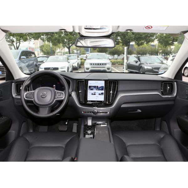 Volvo XC60 2023 B5 4WD Zhiyuan Luxury Version 5 мест SUV Luxury New