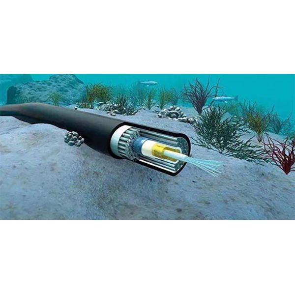 sous-marins directement enterrés sous-marins GYTA33 GYTS33 câble blindé en fibre optique en fil d'acier