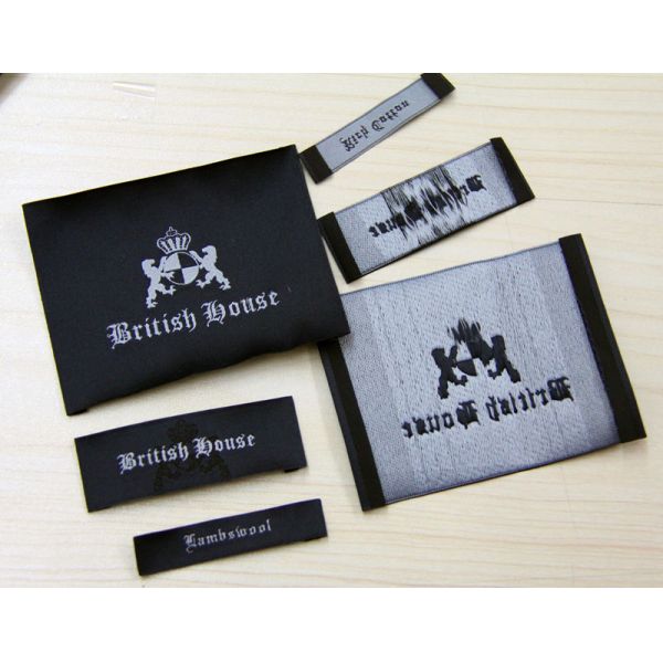 Washable Clothing Woven Labels Custom-made 50D polyester yarn wiht personized logo
