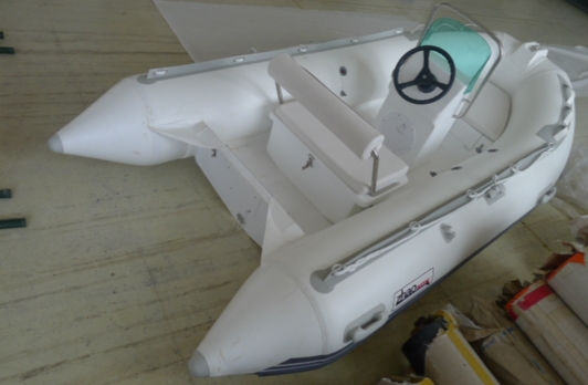 Glass Fiber Inflatable Bib Boat for 6 Persons