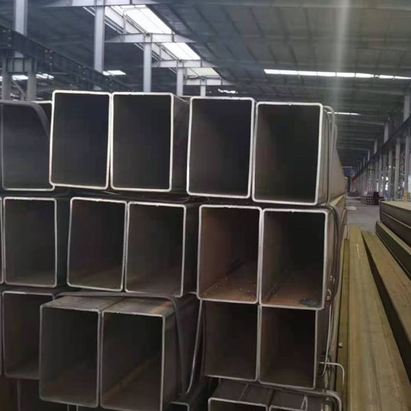 Hot Rolled Q195 Carbon Steel Pipes A53 ST33 A283 Seamless Round Tube