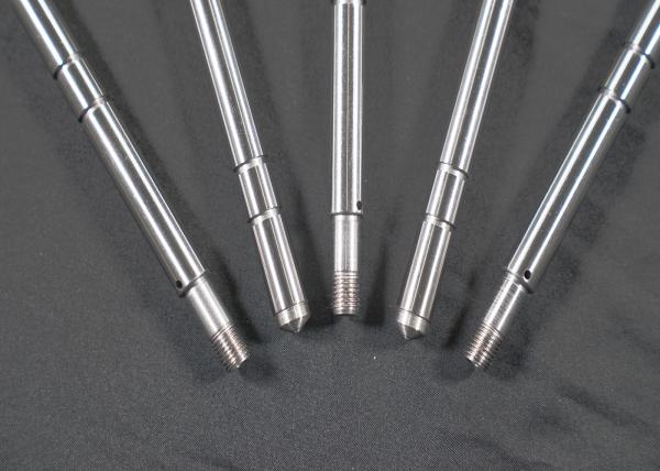 Moedores furados cilíndricos SS que extinguem o RUÍDO hidráulico CK45 de Rod de pistão