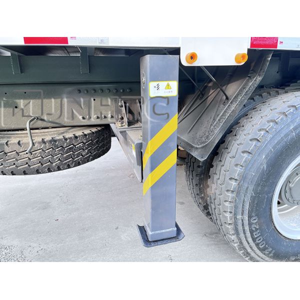 Sinotruk HOWO 8 тонн 12 тонн Телескопический грузовик с бумом Грузовик-крейнер Грузовик-монтажный кран Гидравлический мобильный грузовик-крейнер