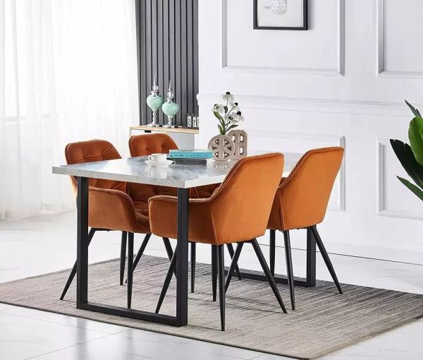 High Durability Velvet Tufted Dining Room Chairs Scandi Style Dining Chairs