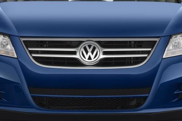 5N1941031P Headlight for VW TIGUAN (5N_)