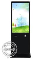Quiosco capacitivo de la pantalla táctil con la cámara y el micrófono faciales del reconocimiento