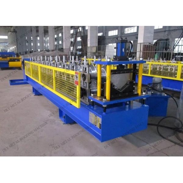 Гидравлическое оборудование черепицы металла машины 10KW Ридж крышки вырезывания Cr12 Ридж