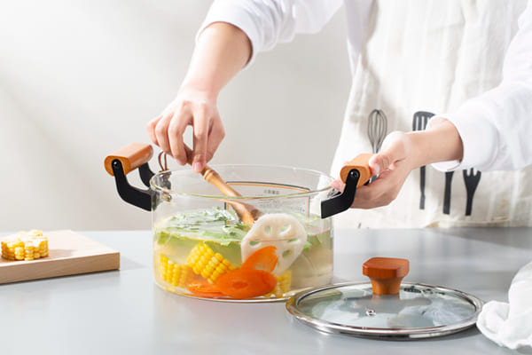 2.2L Clear Borosilicate Glass Kitchen Wares Cooking Pot Heat Resistant Hand Blown