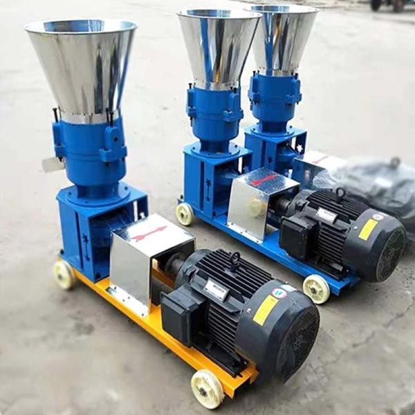 Diesel Electric Wood Pellet Machine Mill 3CR13 Alloy Metal Bagasse Tobacco Residue