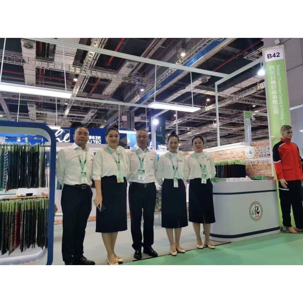 Soft Texture Continue Dyeing with Cotton-Polyester