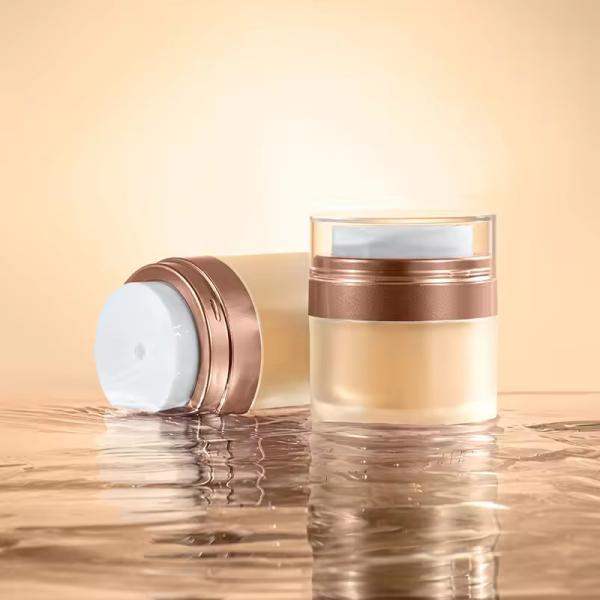 Bouteilles de pompe en plastique acrylique 100 ml bouteille de pulvérisation de maquillage vide