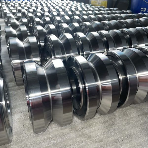 Precision CNC Machined Alloy Steel Spindles For Mining & Petroleum Industry Applications