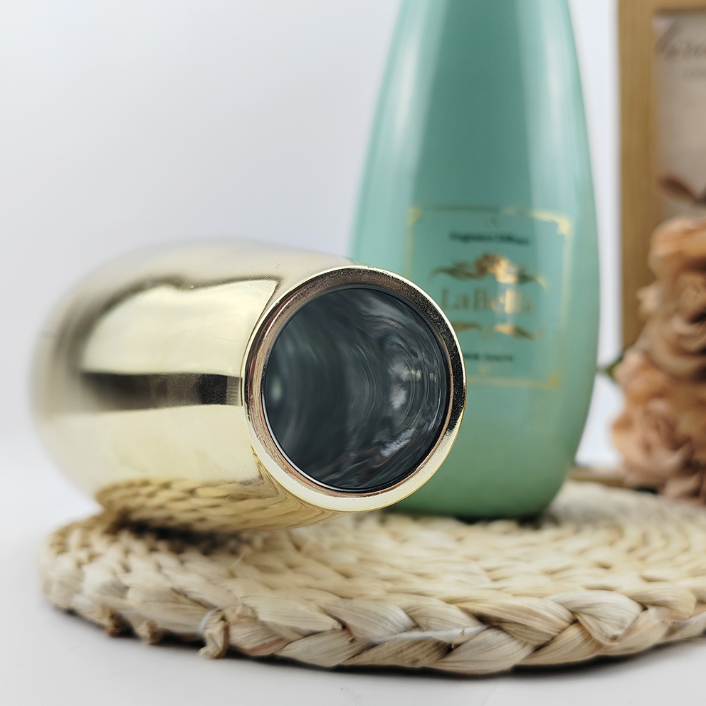 Acceptable Customer's Logo Glass Aromatherapy Bottle 300ML for Aromatherapy Benefits