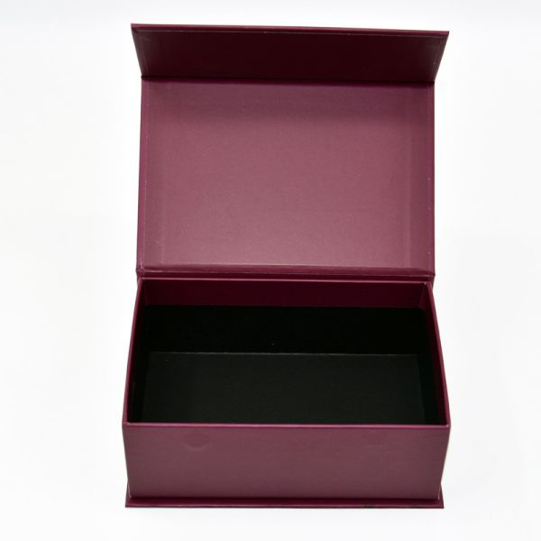 One Piece Wrap Around Magnetic Closoure Gift Box For Game Cards Packaging