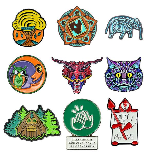 Custom Lapel Pin with 1.5mm Thickness and 35mm Size Made in 5-7 Working Days