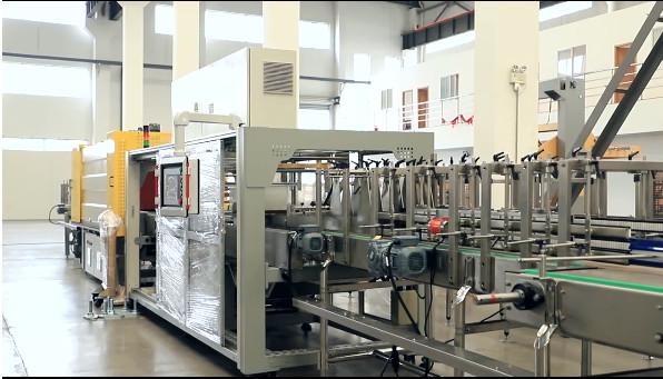 PLC 12000BPH Bottled Water Filling Machine Production Plant Water Gravity