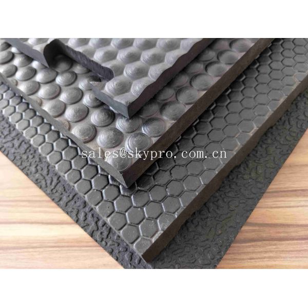 Циновки лошади резиновые для рогожки резины амортизации конюшен лошадей широкой ребристой