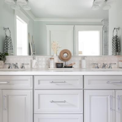 Antique European Red Oak Solid Wood Pale Grey Bathroom Vanity With Wash Hand Basin