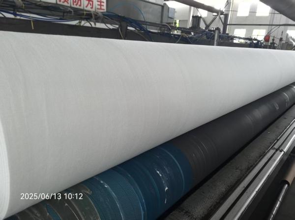Pure PP 400g Nonwoven Geotextile Separation Layer Subgrade Aggregate Base For Road Construction