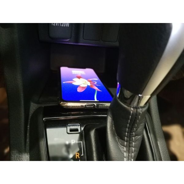 OE-Fit Car Wireless Charger with qi For Buick Verano, Excelle XT fast chargers 10W in car chargers with 3 coils