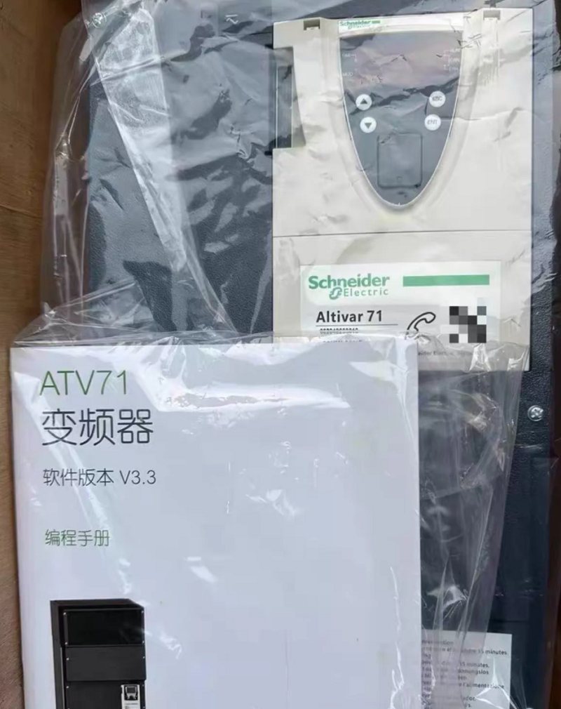 ATV71HD22N4Z Schneider Electric Original High Performance VFD 22kW 45A 380-480V AC Drive Inverter Motor Control