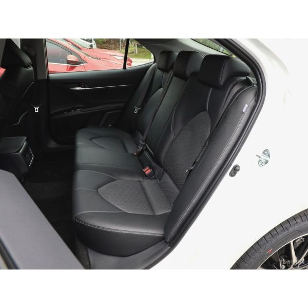 Седан Toyota Camry 2023 2.5hq Mh EV Двойной двигатель Флагманский гибридный автомобиль Бензиновый автомобиль