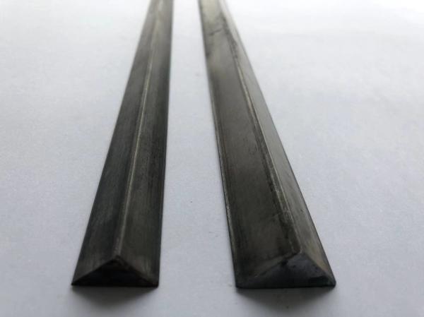 Member of Chamfer Q235 Carbon Structural Steel Triangle Shape Bar for Precast Concrete