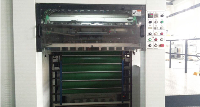 коробка коробки 1060×760mm умирает автомат для резки питаясь с обнажать