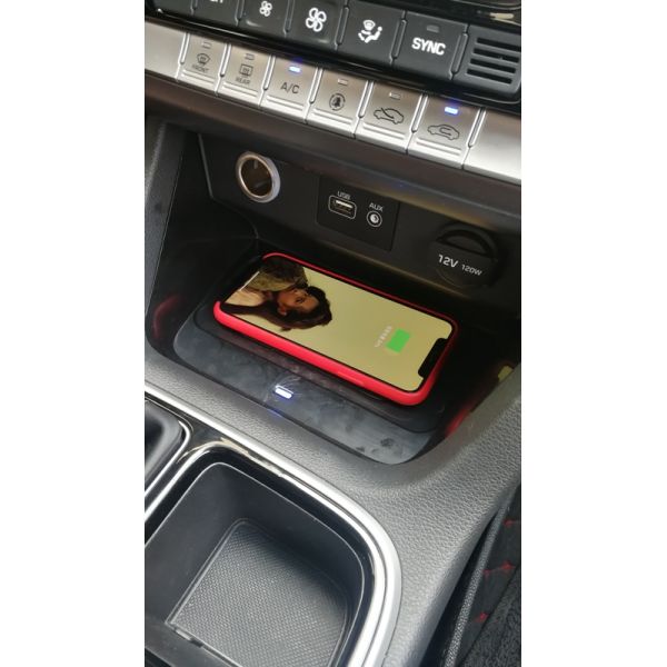 In Car Wireless Charger with qi For Hyundai Sonata 9 2018 fast chargers 10W in car chargers with 3 coils