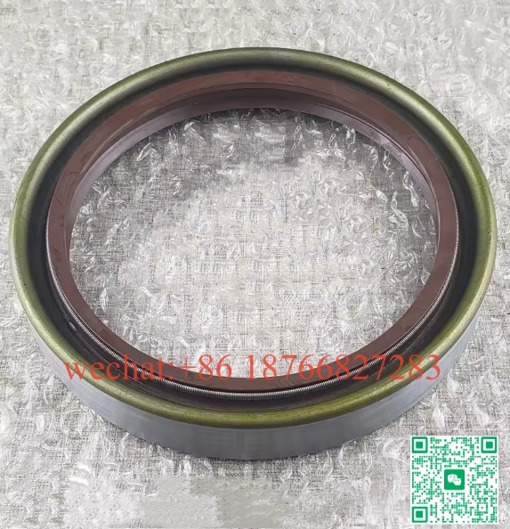 Komatsu Bulldozer D135A-2 final drive oil seal 07013-10120
