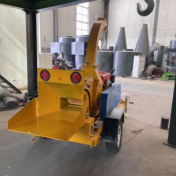 253x138x127CM 800KG Wood Chipper for Dry and Wet Wood Processing by 18.5kw Electric Motor