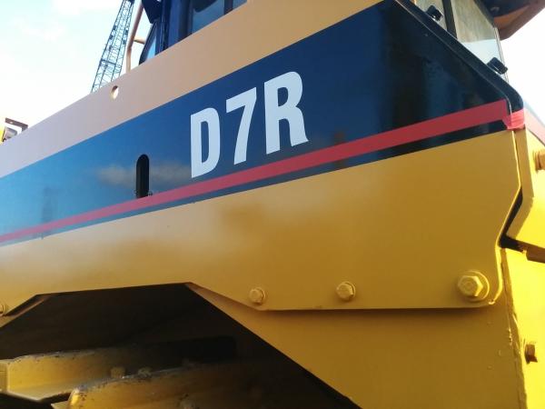 D7R used bulldozer  africa  guinea-bissau	Bissau gabon	Libreville ghana	Accra z